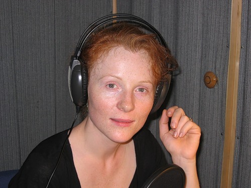 Полина Кутепова во время записи аудиокниги "Пелагия и чёрный монах"