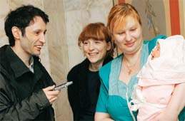 Ксения Кутепова с мужем и дочерью Лидой